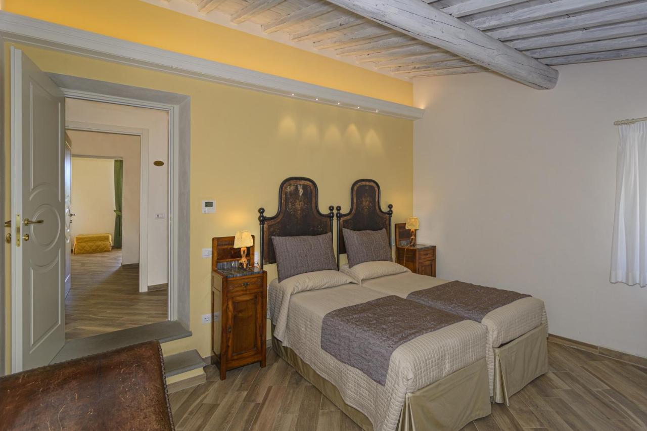 Villa Agnolaccio Residenza D'Epoca ピストイア エクステリア 写真
