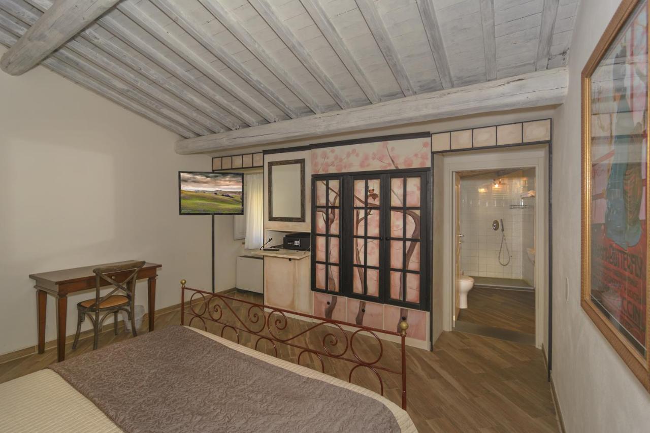 Villa Agnolaccio Residenza D'Epoca ピストイア エクステリア 写真
