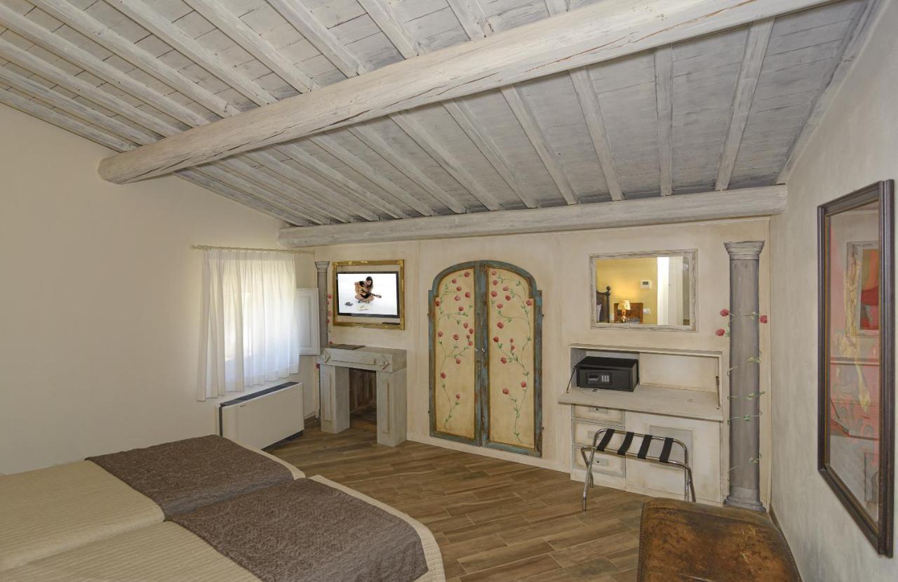 Villa Agnolaccio Residenza D'Epoca ピストイア エクステリア 写真