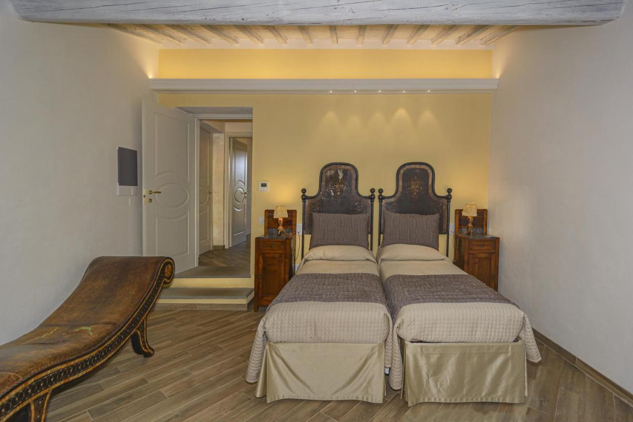 Villa Agnolaccio Residenza D'Epoca ピストイア エクステリア 写真